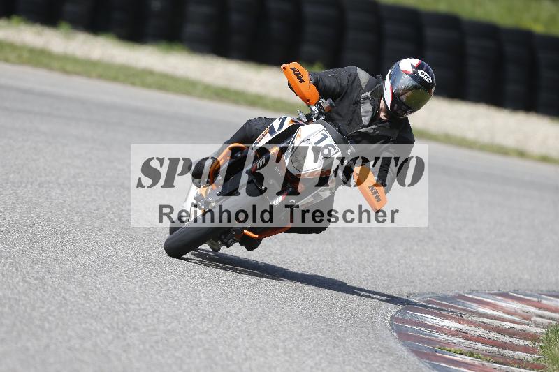 Archiv-2025/09 22.04.2025 Cornu Master School ADR/gruen-vert/16